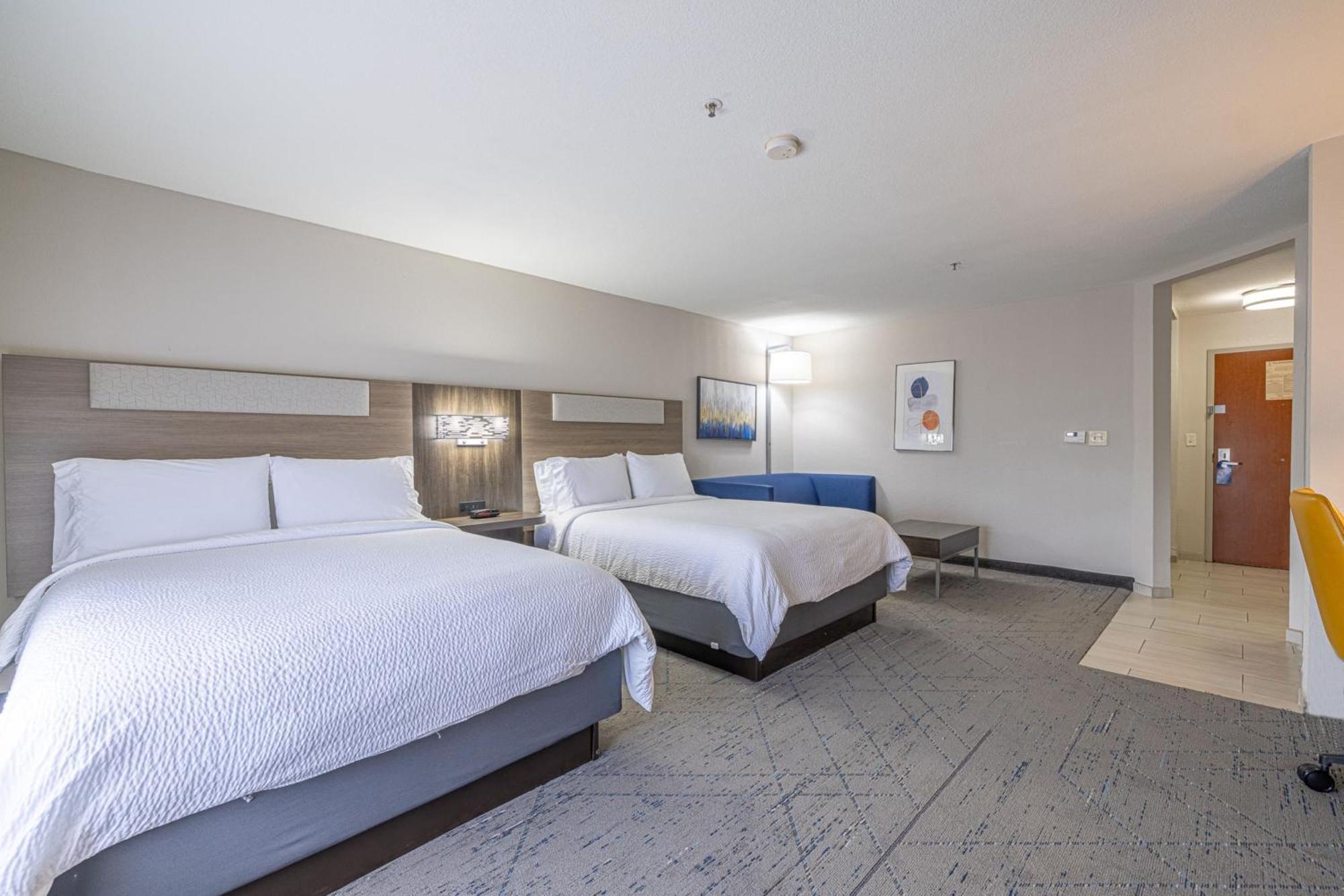 Holiday Inn Express & Suites College Station By Ihg Buitenkant foto