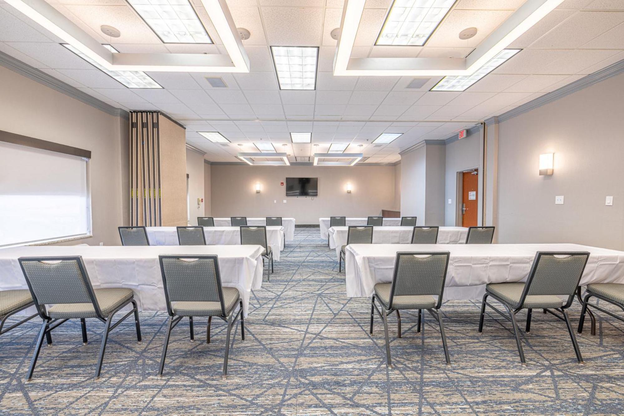 Holiday Inn Express & Suites College Station By Ihg Buitenkant foto