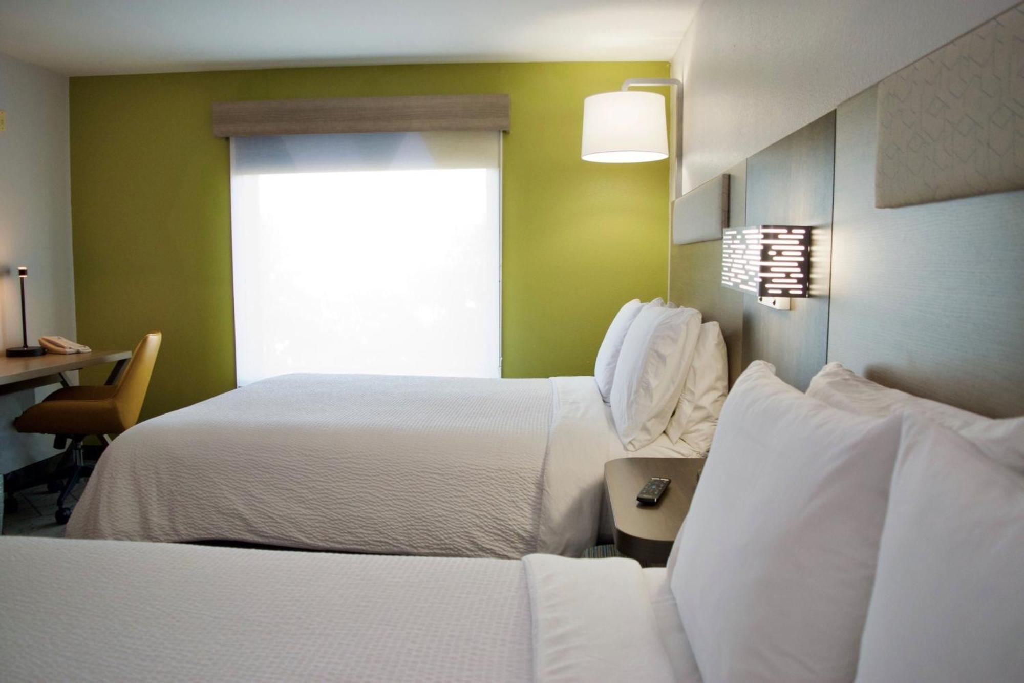Holiday Inn Express & Suites College Station By Ihg Buitenkant foto
